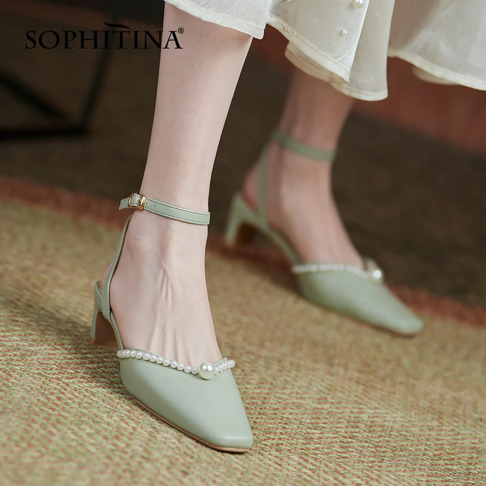

SOPHITINA Women Sandals Casual Summer Pearl String Bead Genuine Leather Sandals Ankle Strap All-Match Fashion Lady Shoes DO559
