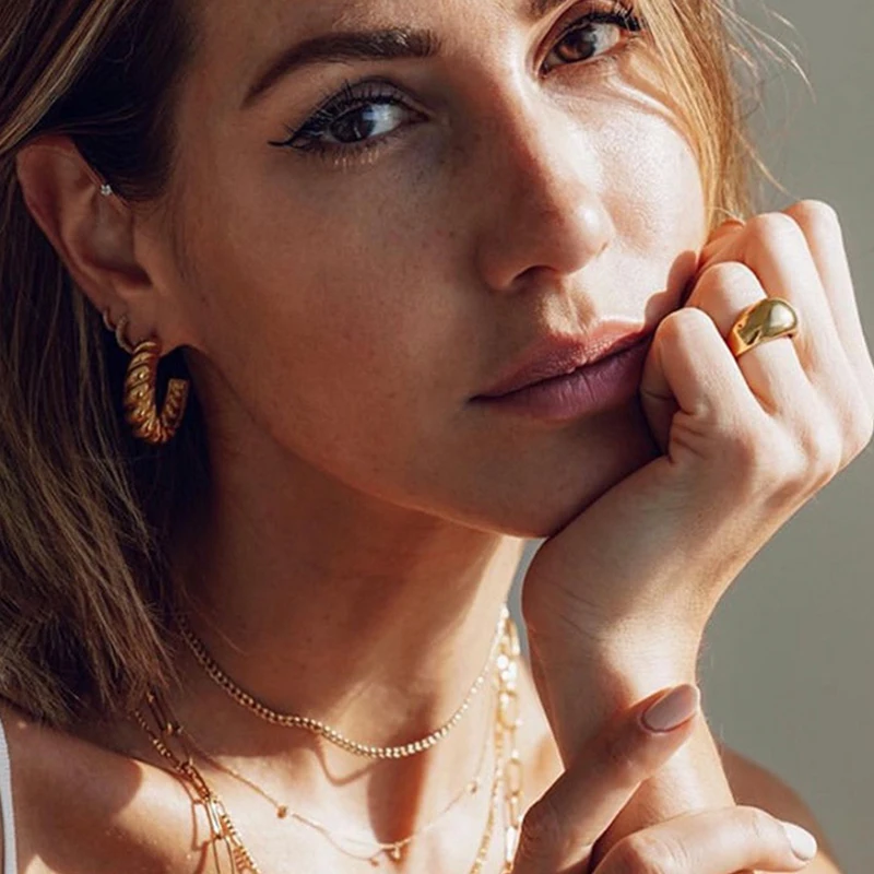 Латунь Geo твист массивные серьги гвоздики Для женщин ювелирные изделия в стиле