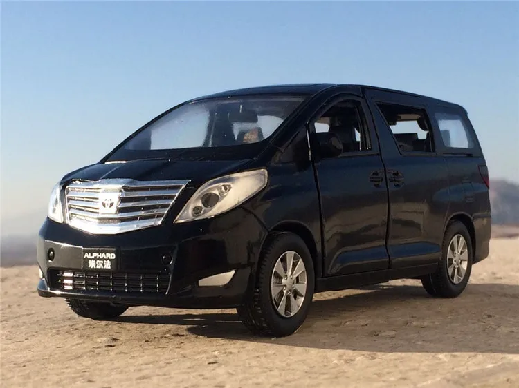 Высокая симитация 1:32 Toyota Alphard MPV модель из сплава Модель автомобиля 4 открыть дверь со звуком светильник детские игрушки - Цвет: Black 2