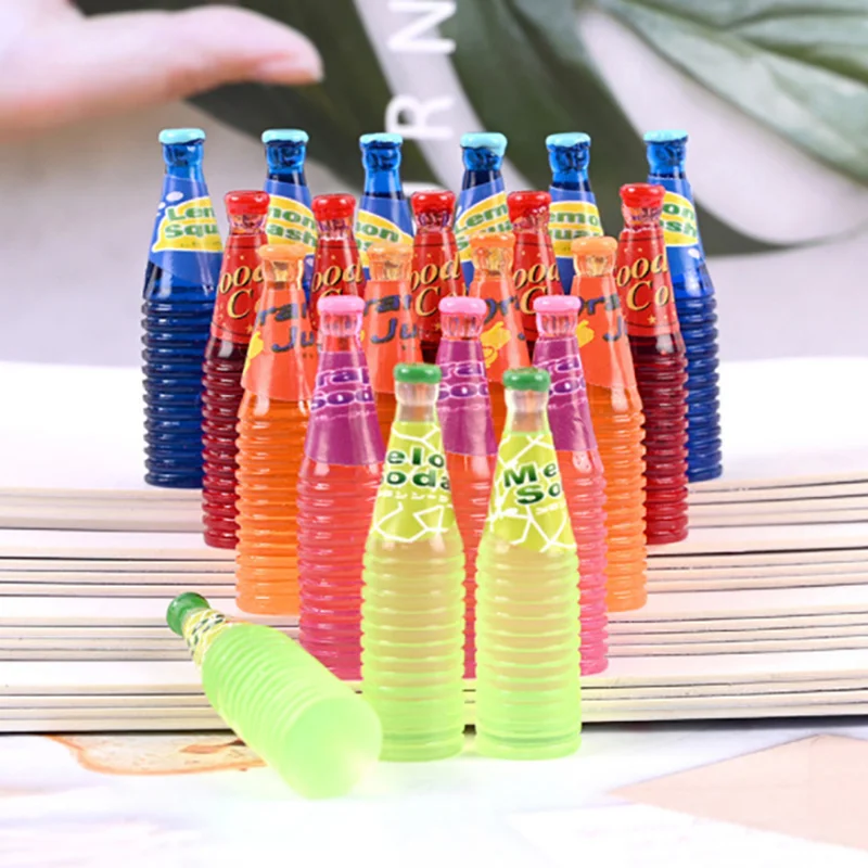 

10 штук, искусственный бриллиант из смолы моделирование Еда фруктового сока бутылки DIY 1:12 кукольный домик миниатюра Кукольный дом Изделия из...