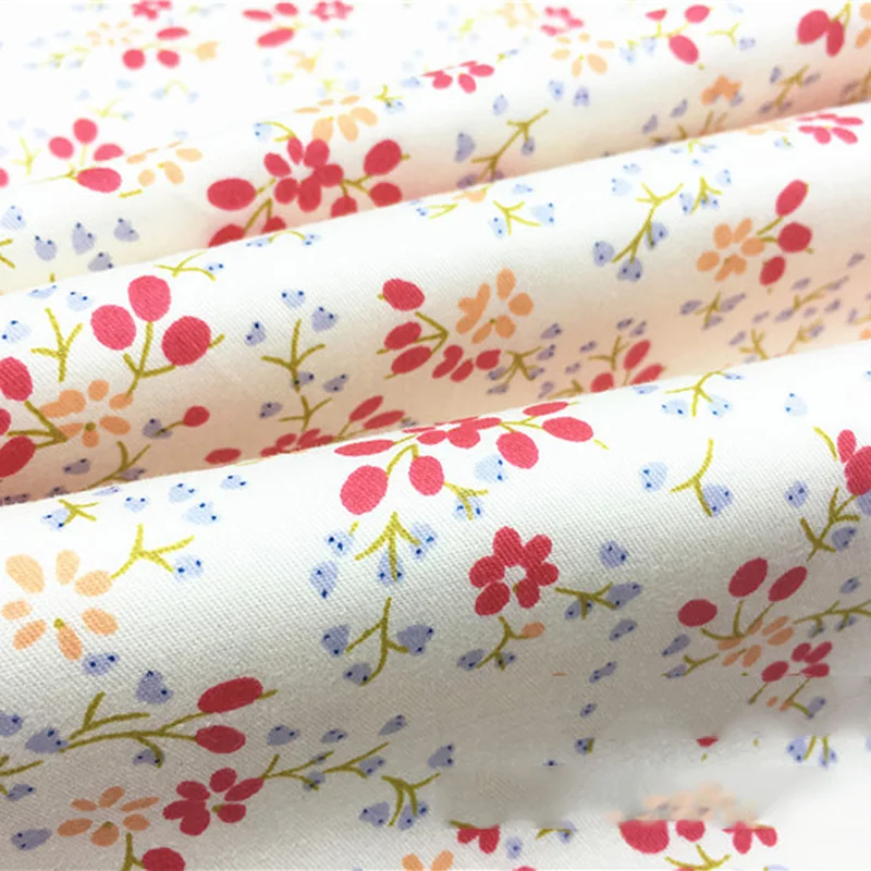 Красный цвет цветочный из хлопчатобумажной ткани ручной работы Лоскутная Ткань