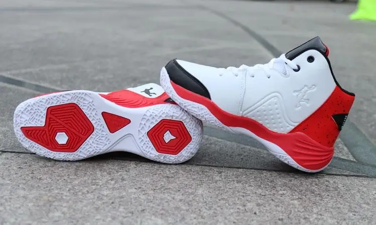Мужские высокие баскетбольные кроссовки jordans мужские амортизирующие легкие баскетбольные кроссовки противоскользящая дышащая уличная белая спортивная обувь