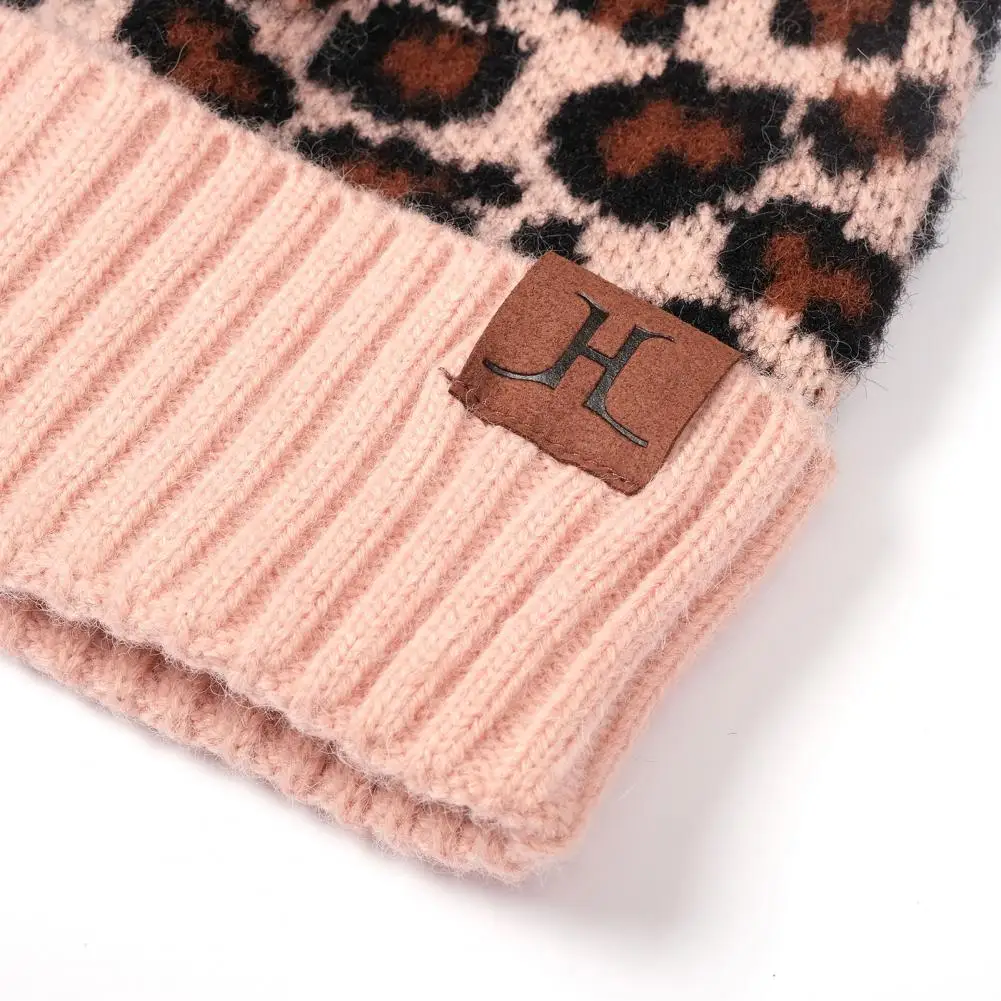 

Hat 3Pcs/Set Women Winter Leopard Knitted Beanie Hat Touch Screen Gloves Warm Scarf