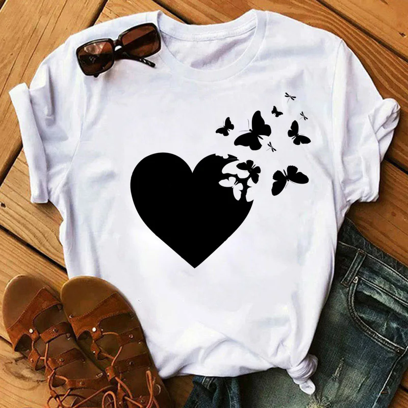 

Harajuku T Shirt Women Heart Butterflies Print Ladies T-shirt Casual White Shirt Short Sleeve Women T-shirt Love Graphic