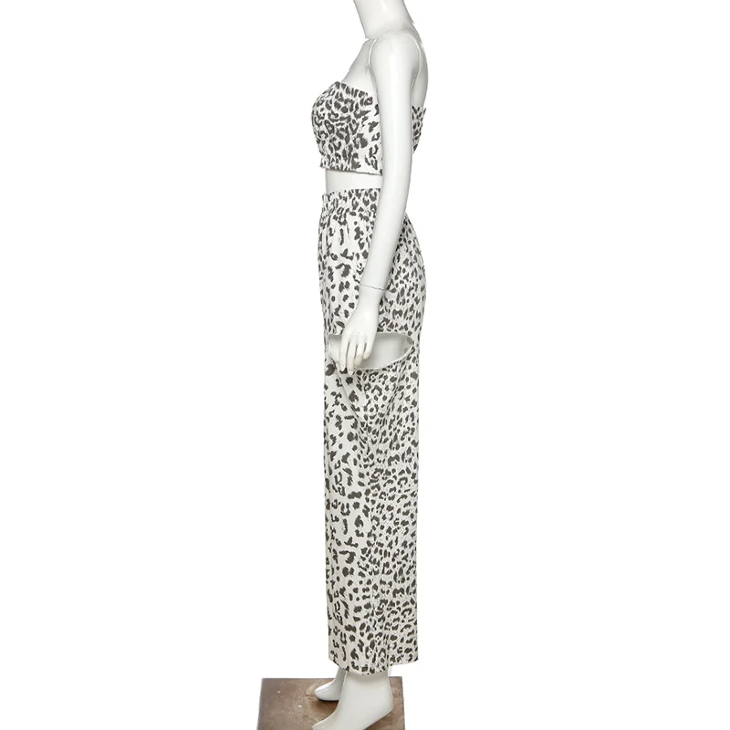 

2pcs Women Sets Sexy Leopard Printed Pants Bodycon 2 Pieces Sets Fashion Women Camisole Crop Tops Baggy torn trousers streetwear