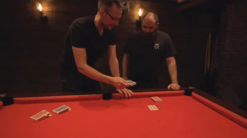 На мишень Шона Тейлор (Gimmicks и онлайн-инструкции) карточка Магия трюки террасы