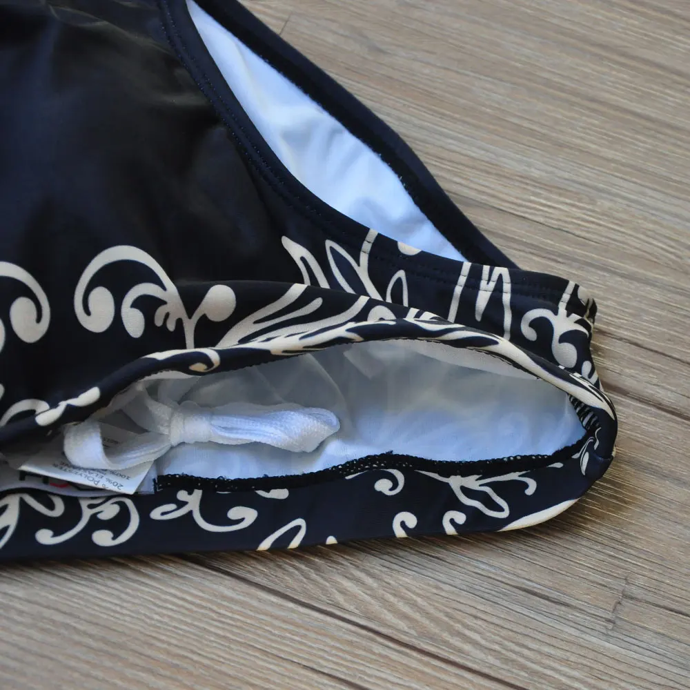 Мужские сексуальные шорты узкие эластичные с принтом для серфинга летние