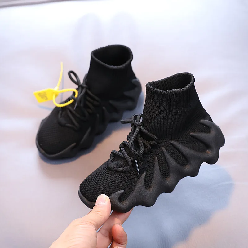

2021 new children's mesh breathable coconut shoes for boys and girls fashion medium and large size sports soft sole casual shoes