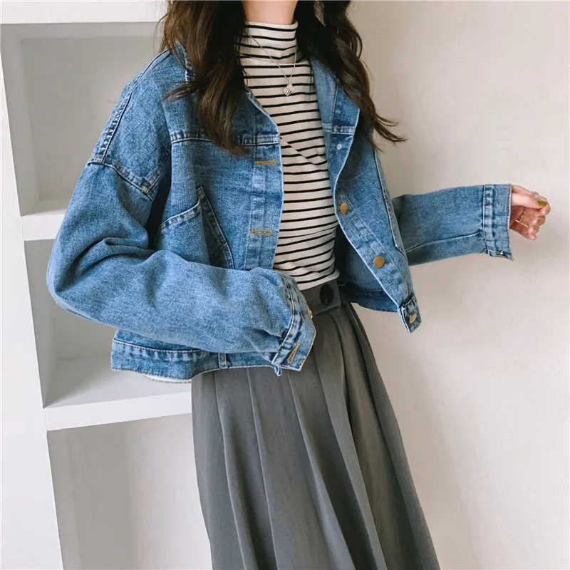 

Autumn Women Fashion Short Blue Denim Jackets Jeans Back Button Casual Loose Jackets Big Pocket Front Single Breasted Mini Coats