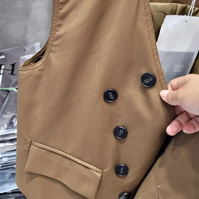 

SeeBeautiful Casual Loose Vest V-neck Sleeveless Single Breasted Pockets Irregular All Match New Fashion Autumn 2021 Woman G084