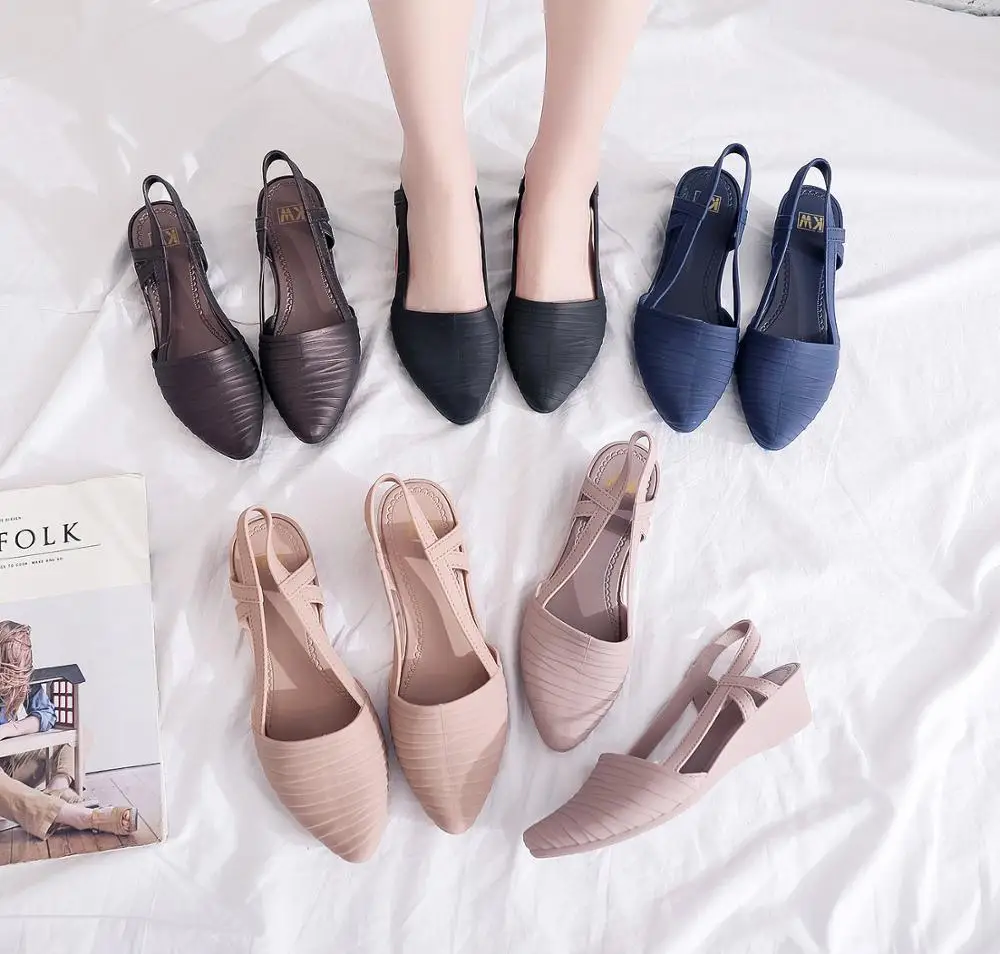 

PADEGAO 2020 Women Sandals Pumps Pointed Toe Jelly Shoes Soft Sole Low Heel Sandals Daily Street Beach Casual Shoes PDG389