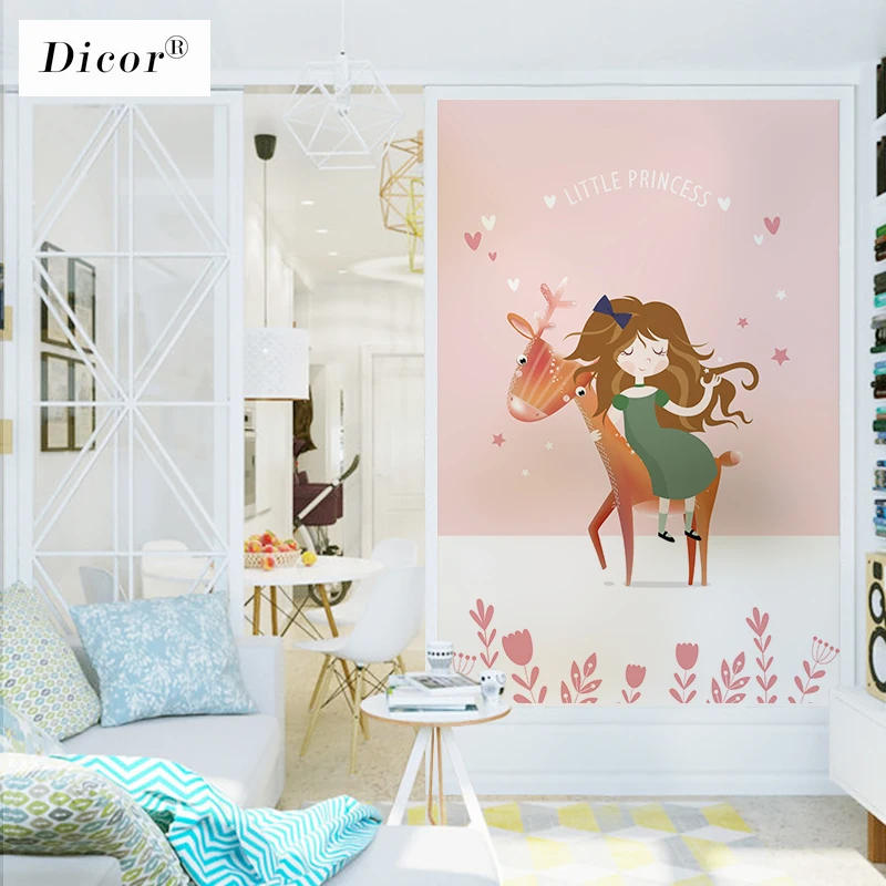 Фирменная наклейка на окна для девочек розовая непрозрачная матовая пленка