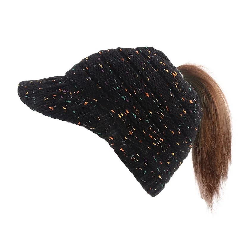 

Cap with cap brim Color dot yarn ponytail knitted hole hat