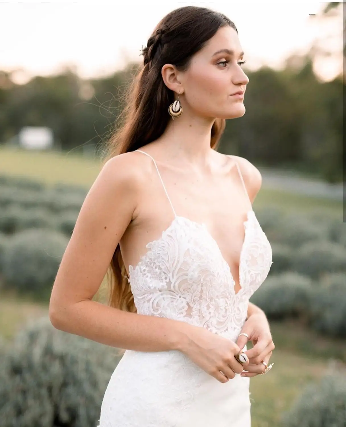 

Wedding Dress Sweetheart Spaghetti Straps Mermaid Lace Appliques Backless Gorgeous Floor Length Sweep Train Bridal Gowns 2021