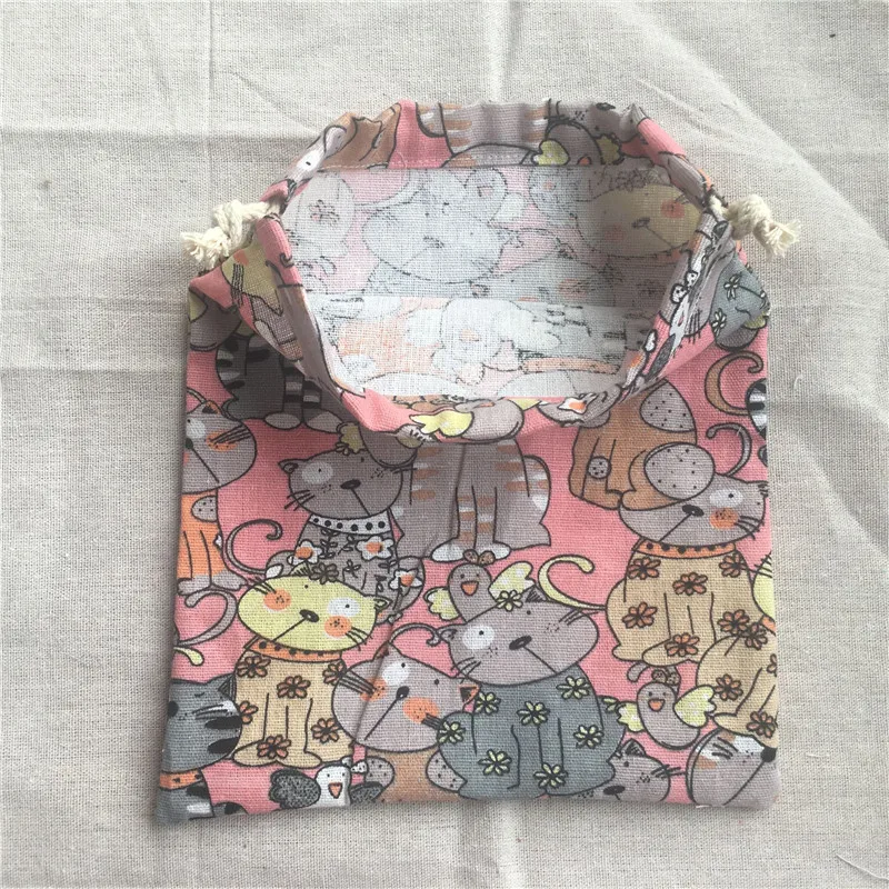 1pc Cotton Linen Drawstring Organised Pouch Party Gift Bag Printed Cats Pink Base YL2033c | Дом и сад