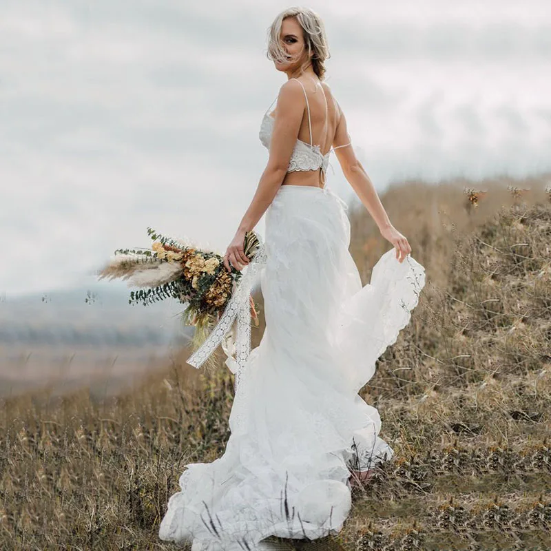 

2021 New Hot Sale Two Pieces Bridal Wedding Dresses Lace Sleeveless Spaghetti Straps Wedding Gowns for Bride Back Out Appliqued
