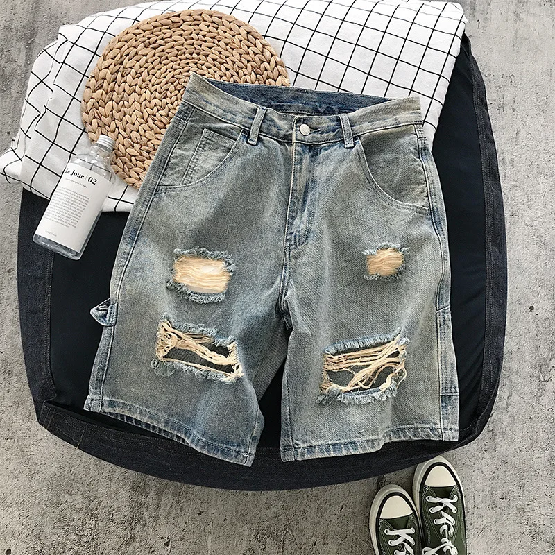 

Wholesale 2020 Fashion Casual Retro Denim Ripped hole denim shorts men's pants loose men's brand trend straight shorts