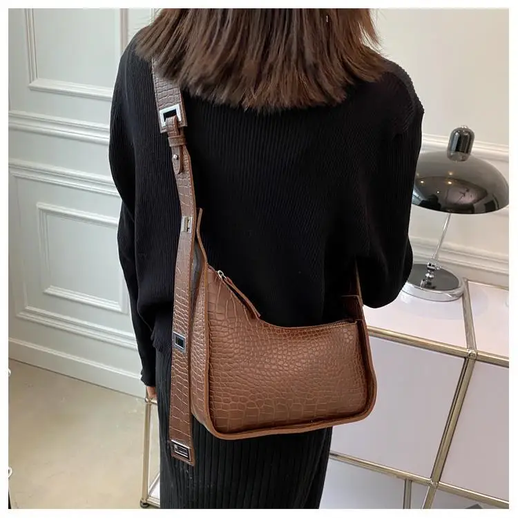 

Winter Wide Shoulder Strap Crocodile/Alligator Bag 2021 New Vintage All-match Single Shoulder Bag Women Hobo Crossbody Bags