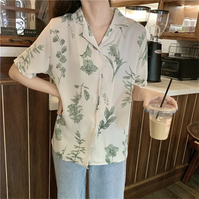 

Women Blouses Vintage Floral Short Sleeve Chiffon Notched Elegant See Through Beach Streetwear Chic Female Shirt Tops