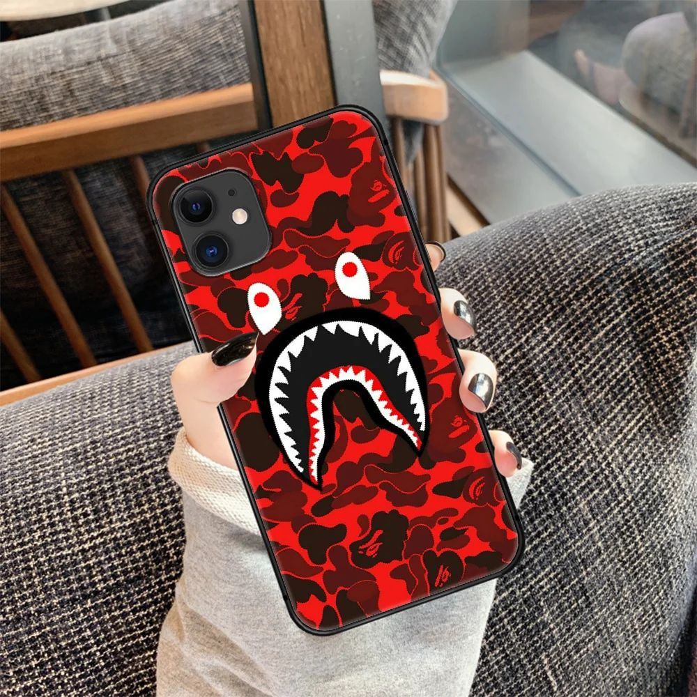 

Bape Fashion Shark Trend Brand Phone Case Cover Hull For iphone 5 5s se 2020 6 6s 7 8 12 mini plus X XS XR 11 PRO MAX black