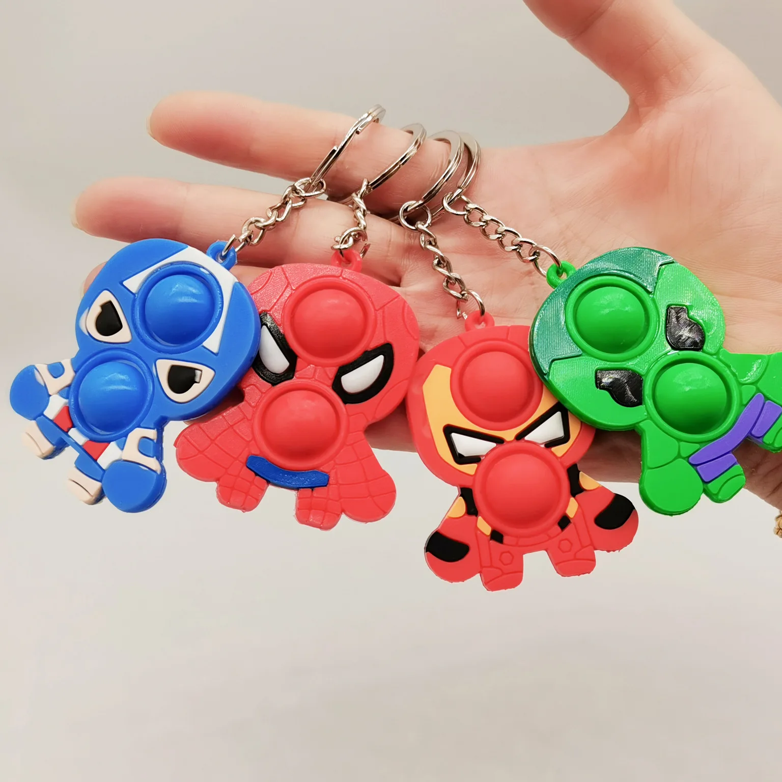 

Фигурки героев мультфильма «мстители» Disney, игрушки Халк, Капитан Америка, Человек-паук, танос, железный человек, брелок для ключей, игрушки-ф...