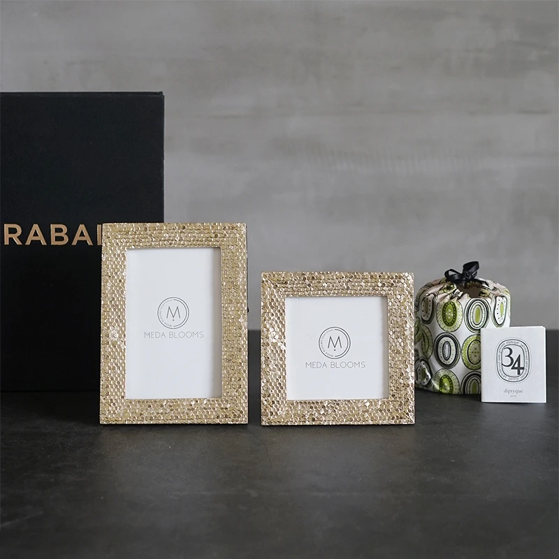 

6 дюймовая современная простая Золотая фоторамка из смолы украшения для гостиной