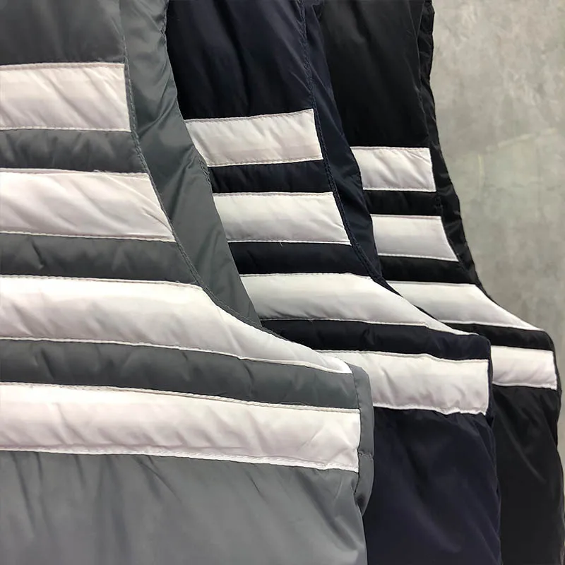 TB THOM Winter Men's Jackets Fashion Brand Down Jacket Vest Matte Nylon Contrast 4-Bar Stripe Thick Wholesale TB Thermal vest