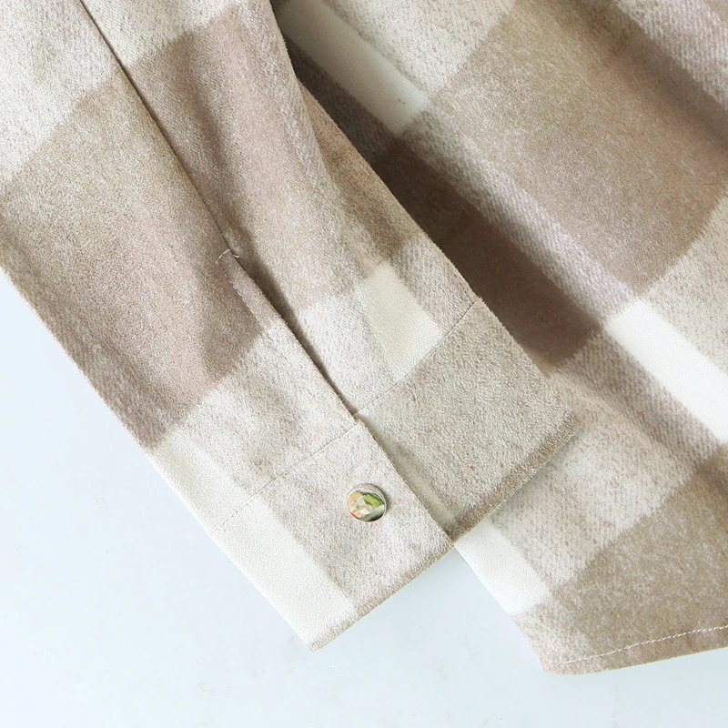 

Plaid Shirt Jackets Women Fashion Pockets Turn-down Collar Check Jacket Girls Chic Coat Streetwear Oversized Women Jacket