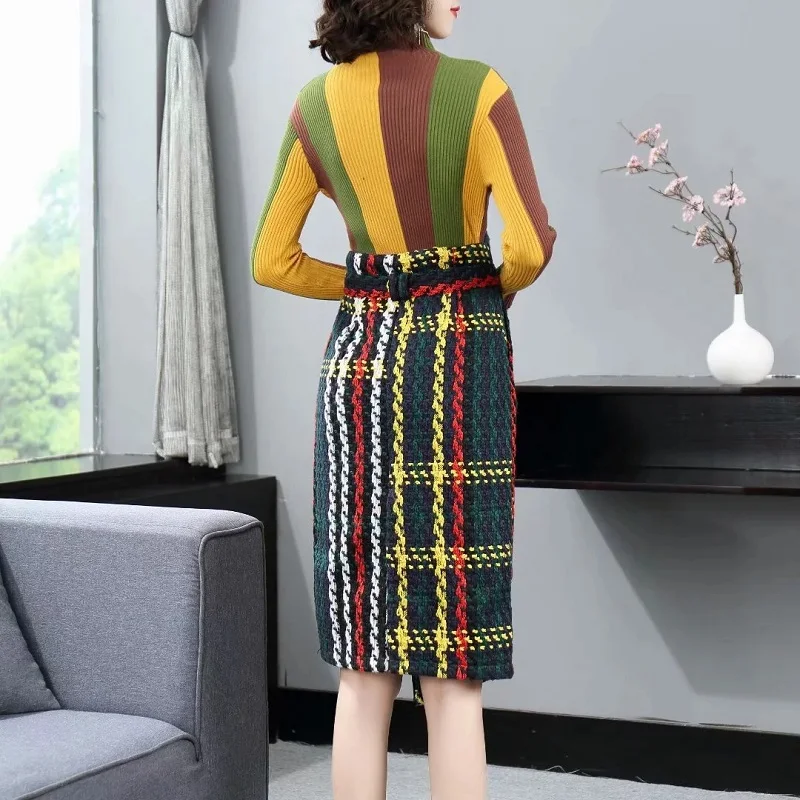 

Two Piece Set 2020 Early Spring Fashion Sweater Suit Women Beading Deco Knitted Pullover Tops+Vintage Print Wool Skirt Set Femme