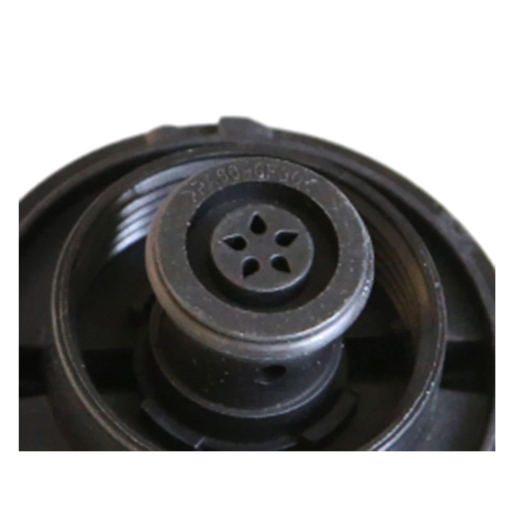 Oem 9065010015 6395010015 автомобильный радиатор охлаждающей жидкости резервуар
