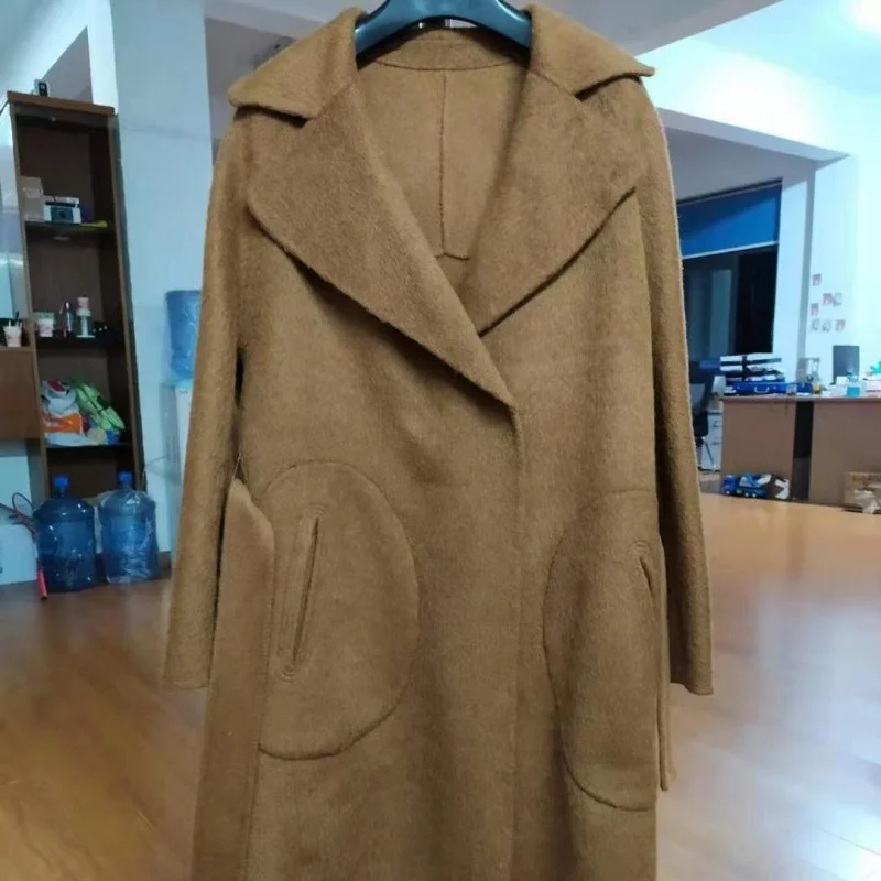 Женское приталенное шерстяное пальто элегантное офисное длинное на пуговицах с