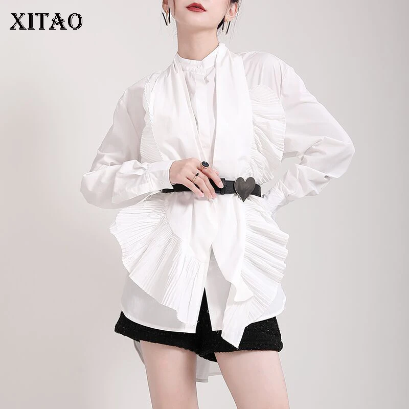 

Shirts & Blouses