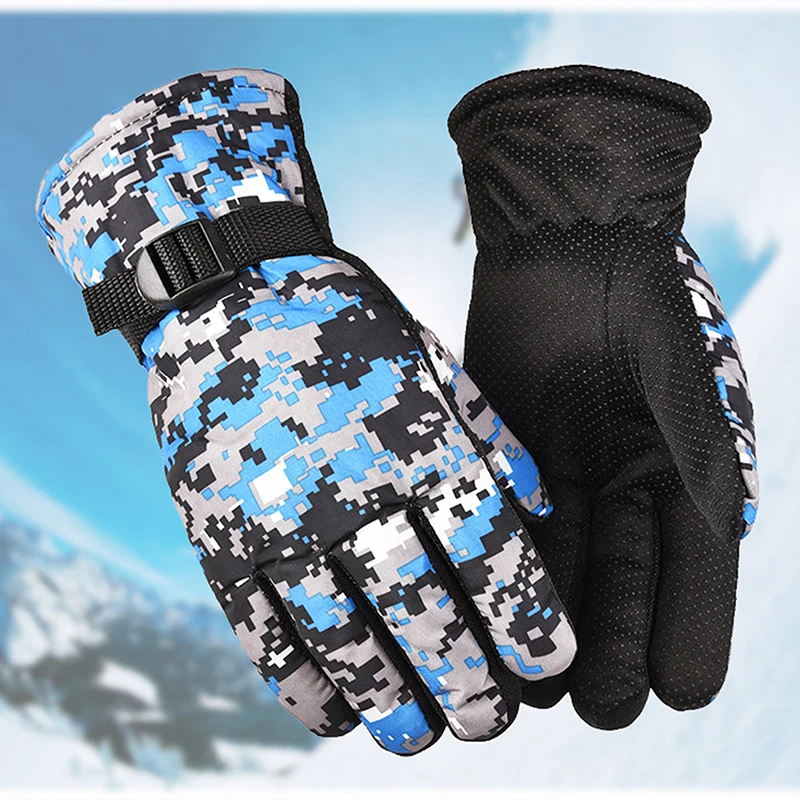

Мужские зимние водонепроницаемые теплые перчатки с пальцами, толстая плюшевая подкладка, камуфляжный принт, противоскользящие регулируем...