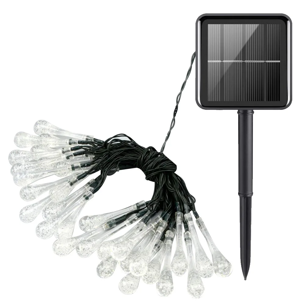 Гирлянда на солнечной батарее с теплым белым дождем рождественское уличное