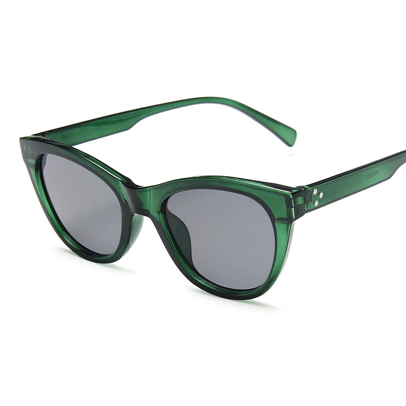 Новинка 2020 оправа кошачий глаз солнцезащитные очки с заклепками для женщин и