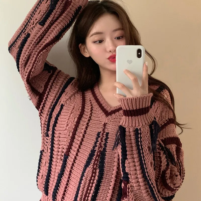 

Women Sweater Autumn V-neck Striped Irregular Loose Tassels Pullovers Korea Chic Patchwork Sweaters Women Tops GK368