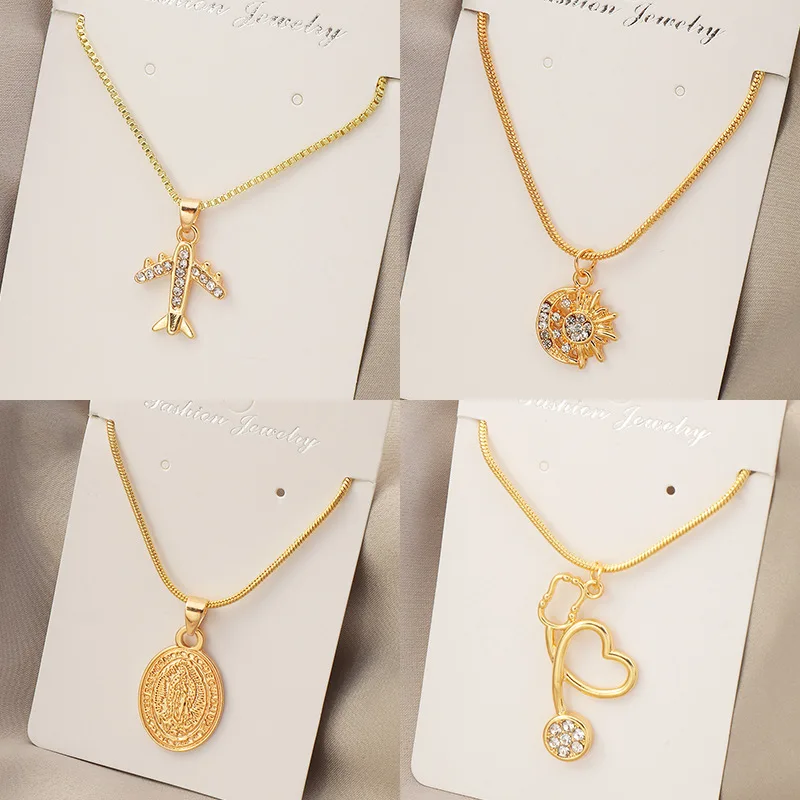 

Fashion Metal Necklace Womens Retro Creative Gold Rhinestone Plane Portrait Heart Fish Pendant Necklace Jewelry For Girls Female