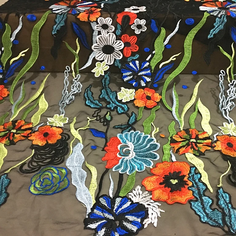 Модная ткань с большим названием подиума Высококачественная многоцветная