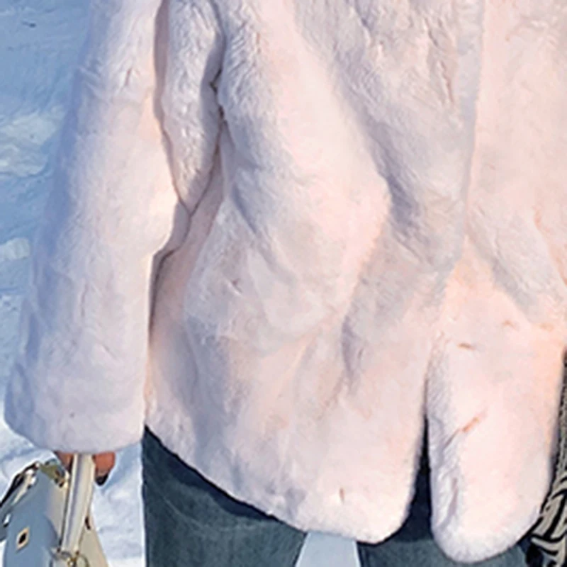 

Lautaro Winter White Kawaii Warm Faux Fur Coat Women Drop Shoulder Long Sleeve Peter Pan Collar Luxury Fluffy Jacket Fashion