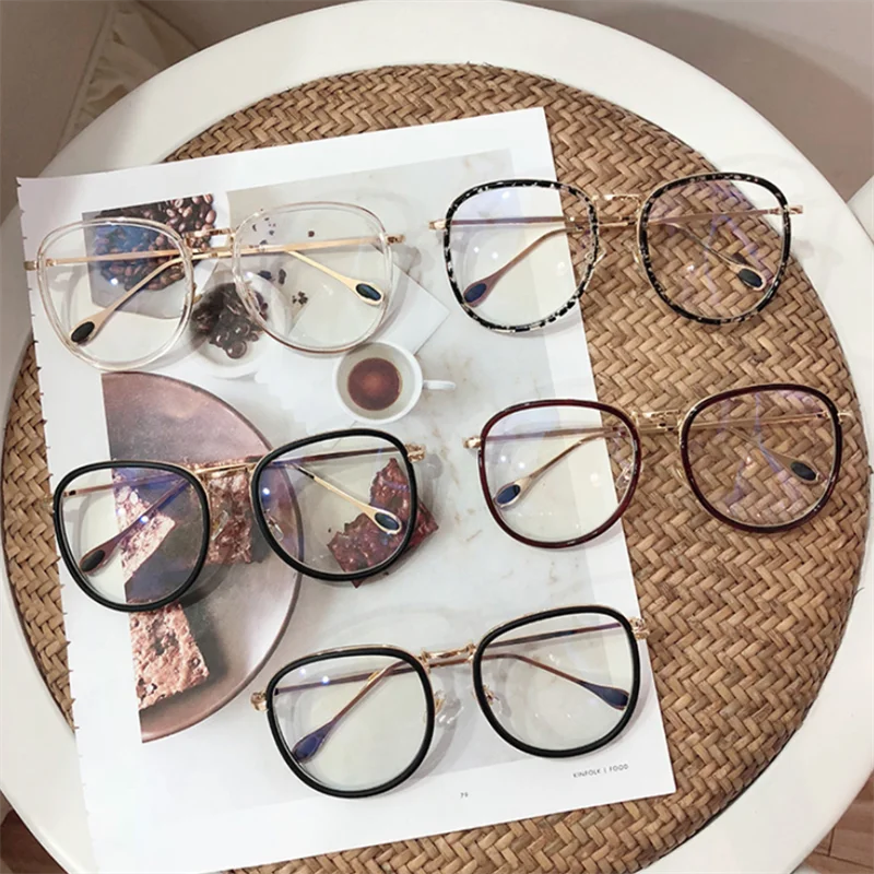 

Vintage Optical Glasses Frame Transparent Eyeglasses Vintage Woman Eyewears Big Fake Spectascles Frames