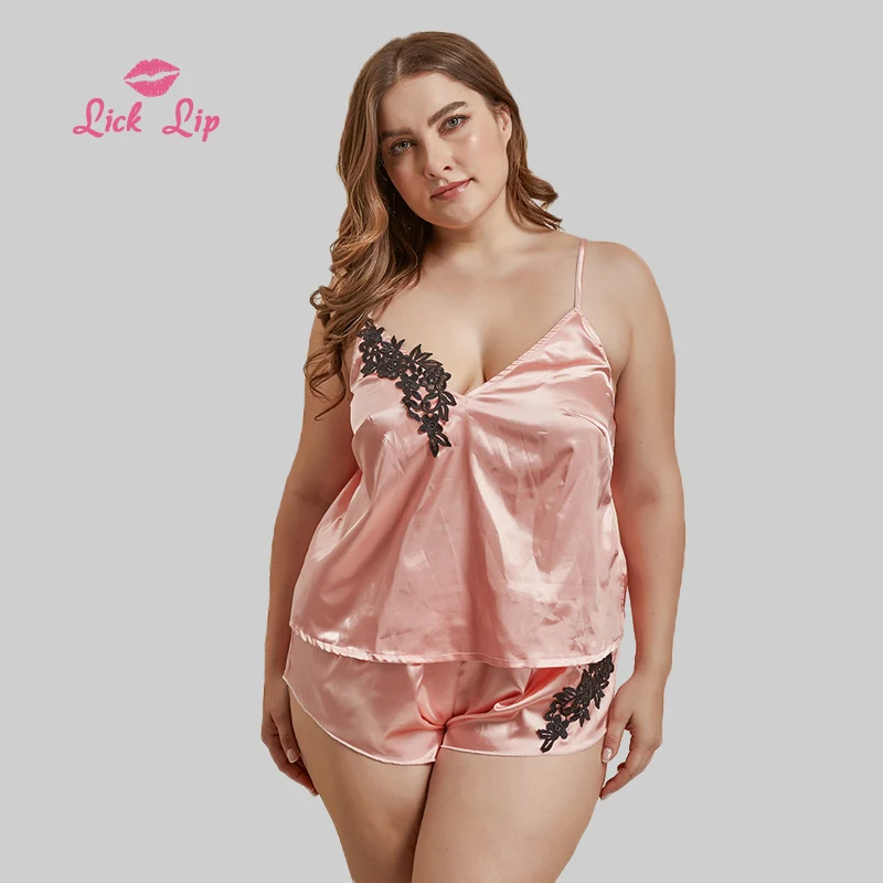 

Женская кружевная ночная сорочка с цветочным узором