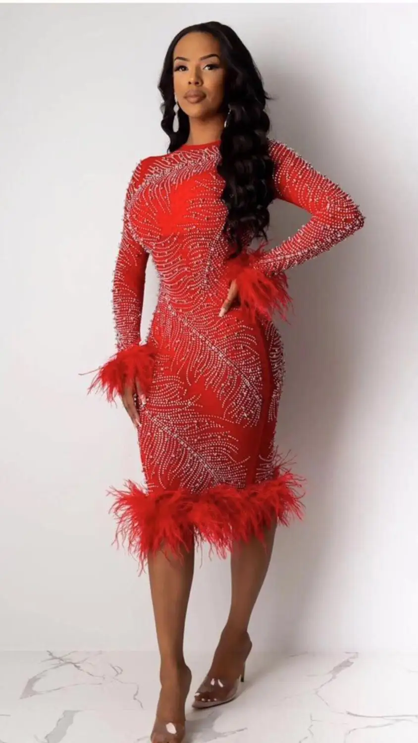 Высококачественное Красное Облегающее Платье с длинным рукавом и перьями
