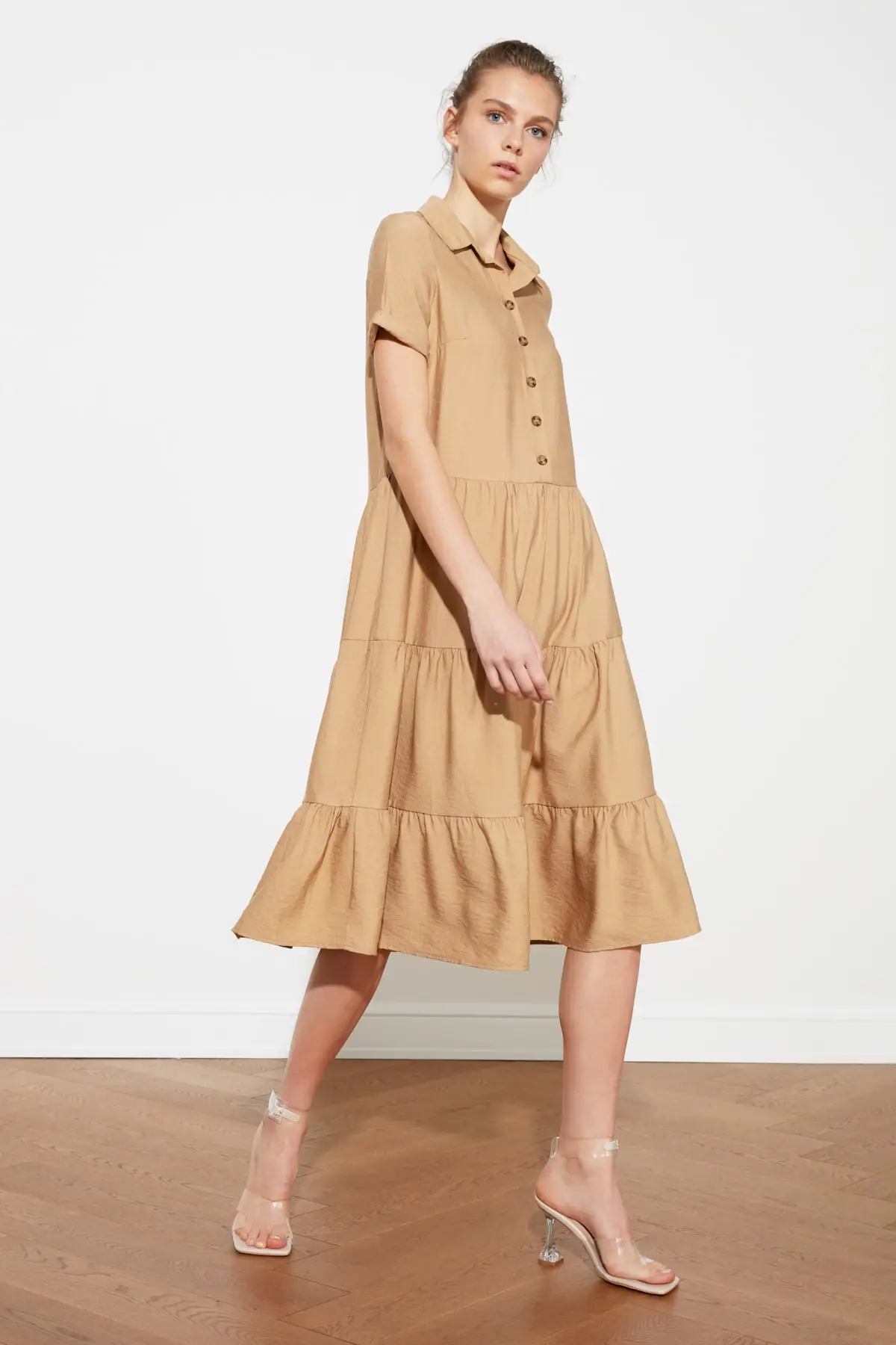 

Trendyol Button Detail Flounces Dress TWOSS21EL1193