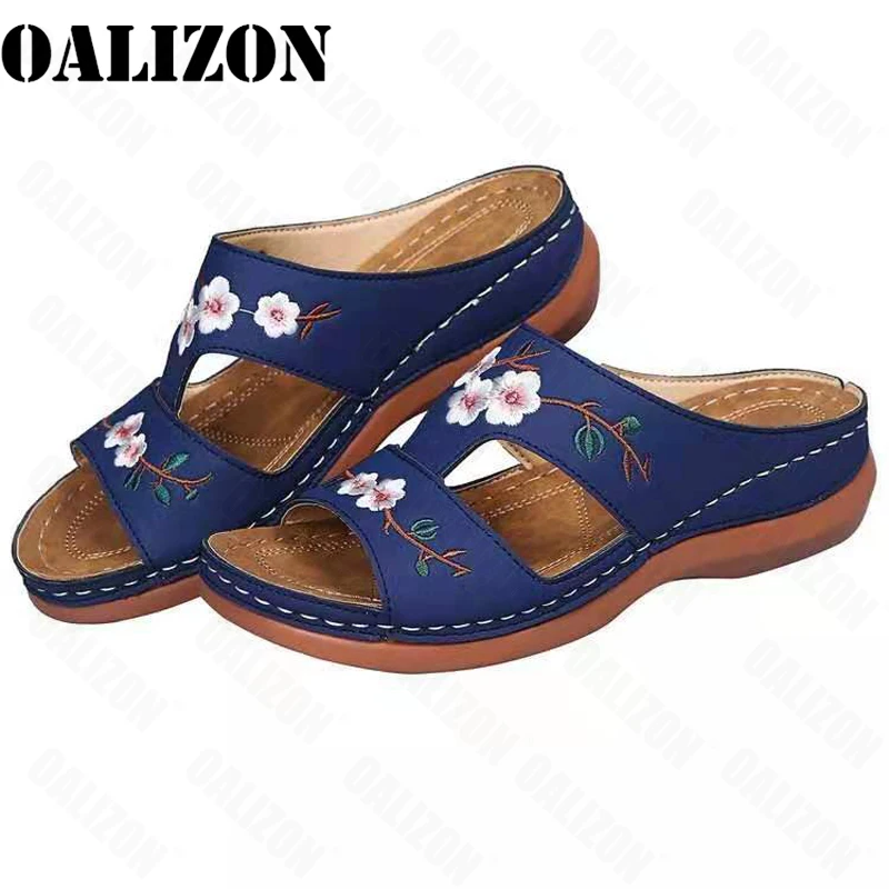 

Summer Fashion Embroidered Women Peep Toe Slippers Stitching Shoes Woman Mid Wedge Platform Casual Flip Flops Sandals Lady Shoes