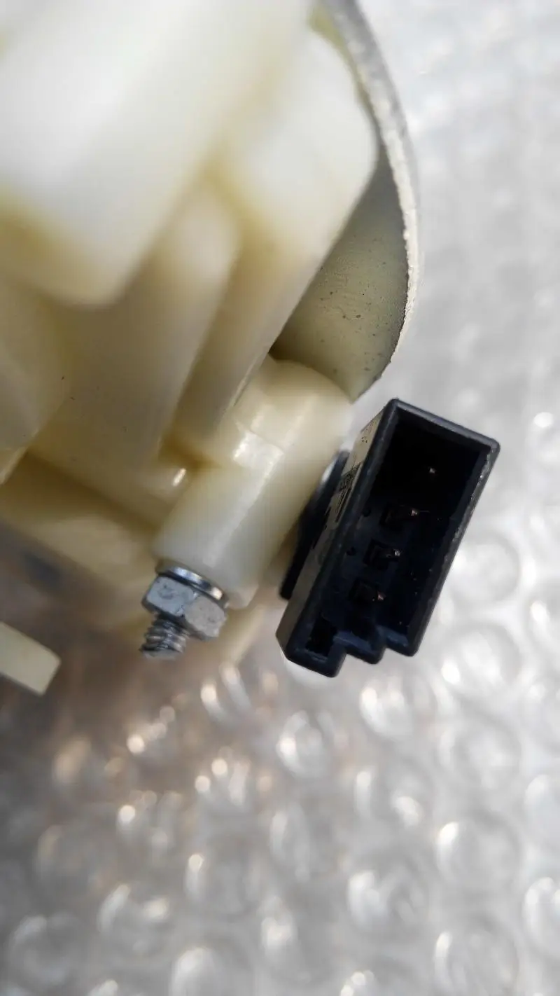 Комплект замков для заднего багажника 2 модели китайских автомобильных