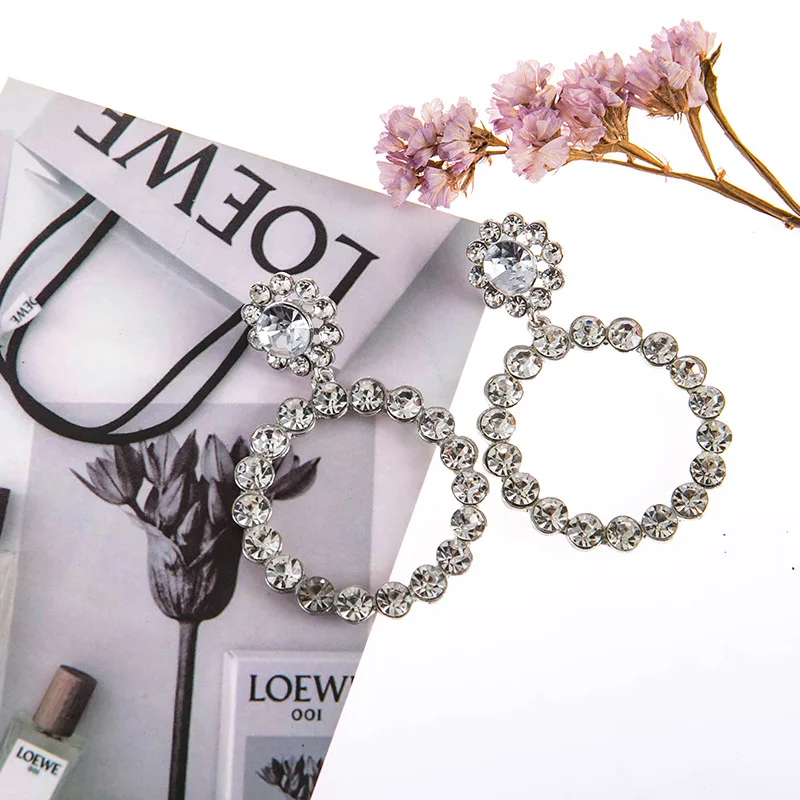 

Korea fashion Crystal big Round Pendant Drop Earrings For Women Pearl Temperament Jewelry Wedding party Earrings