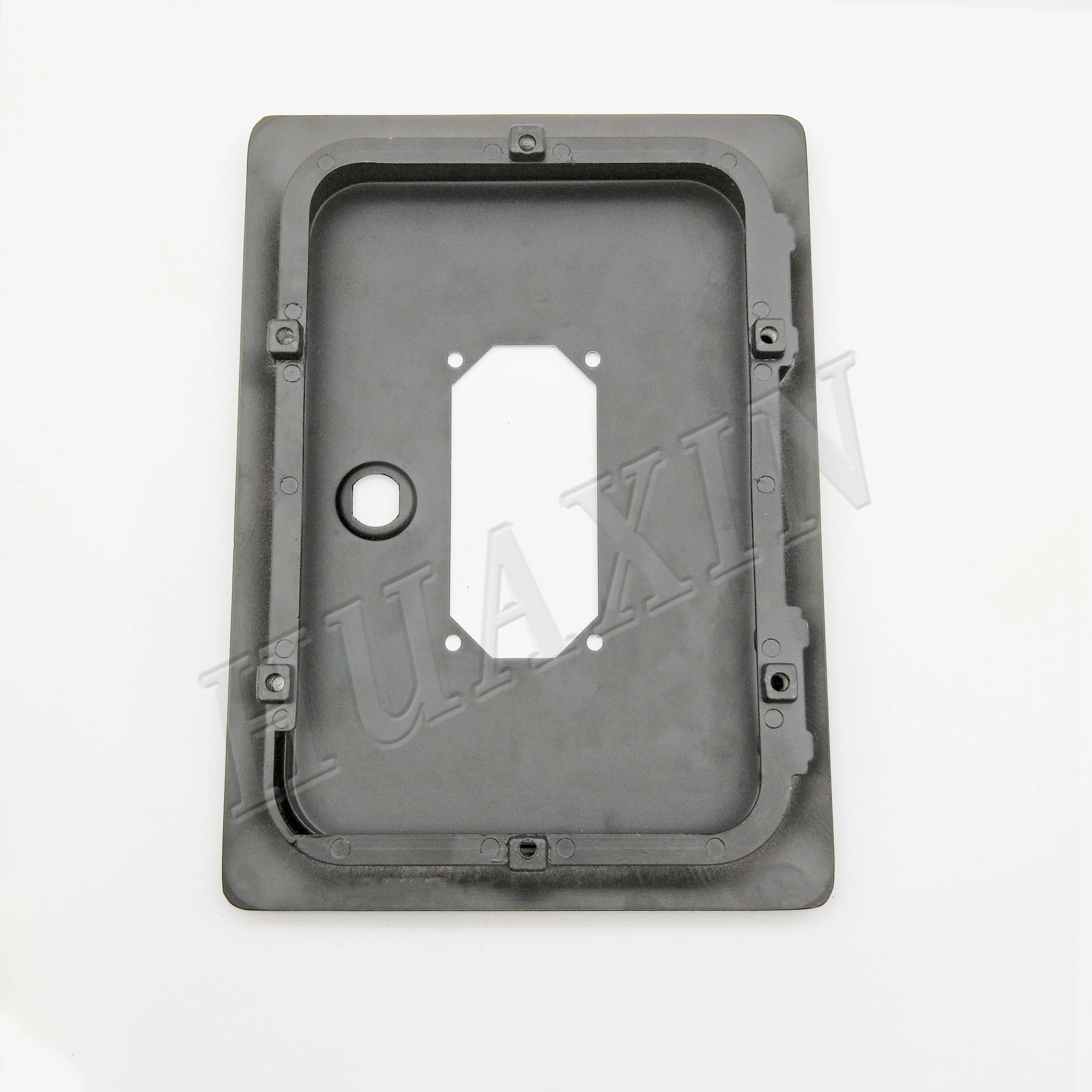 Аркадная версия с 6 различными искусственными элементами и замком для аркадных