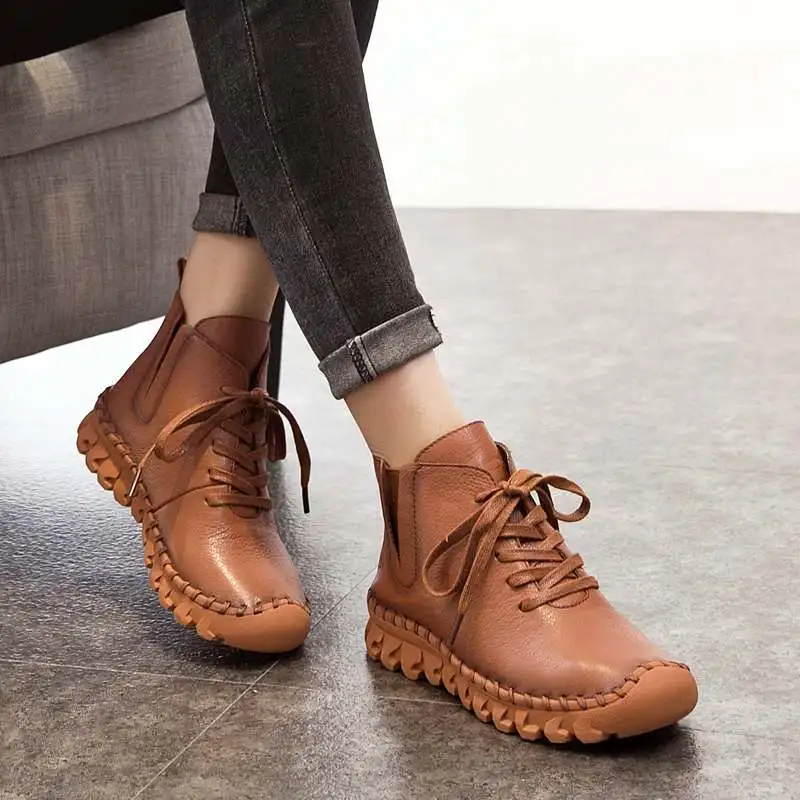 

SOCOFY Women Shoes Genuine Leather Hand Stitching Solid Color Soft Wearable Sole Casual Flat Short Boots Round Toes Ankle Boots
