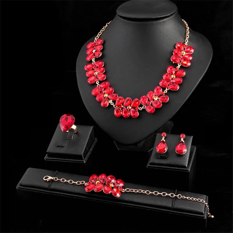 

В винтажном стиле; Женские домашние туфли, украшенные кристаллами ювелирный набор очарование золота Цвет свадебные серьги в форме капли во...