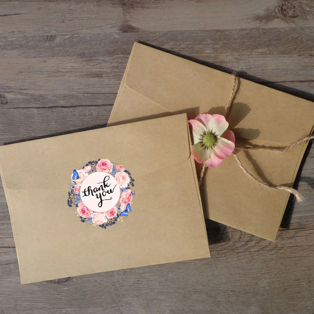 

500PCS a roll of 4 Patterns Round Flower Thank You Sealing Sticker Envelope Wedding Holiday Gift Decoration Sticker 2020NEW